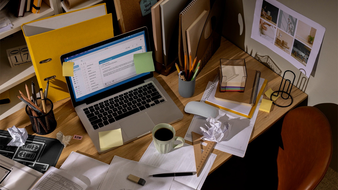 Escritorio funcional: organiza tu espacio y mejora tu productividad