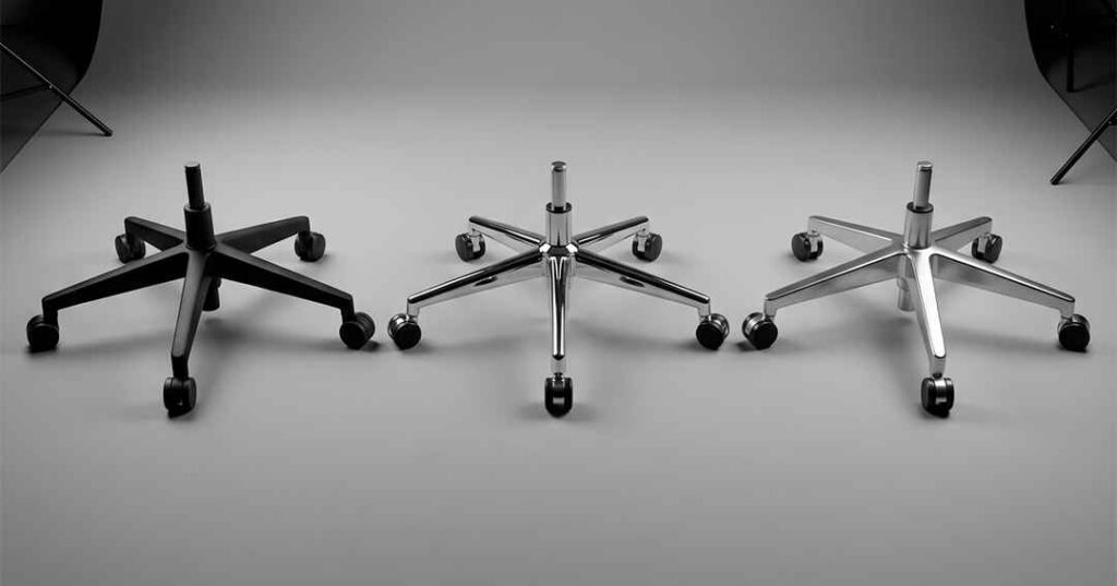 Bases de silla: diferencias entre cromado, nylon y aluminio
